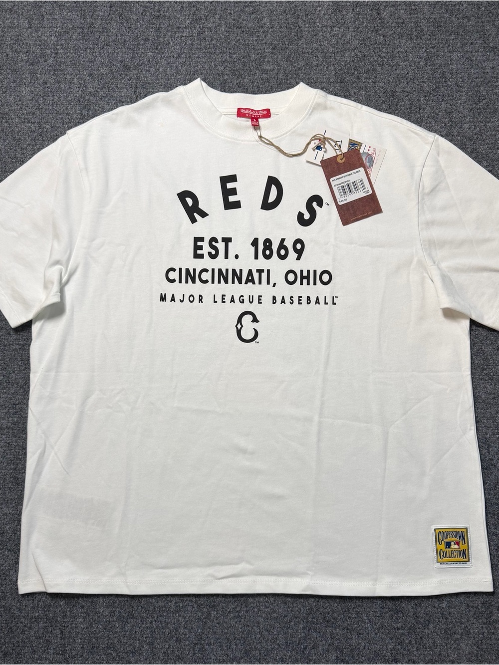 Cincinnati Reds Mitchell & Ness Women's MLB Boyfriend T-Shirt Large NWT
